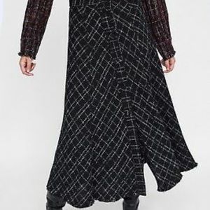 Zara Tweed Plaid High Wasted Buttoned Skirt